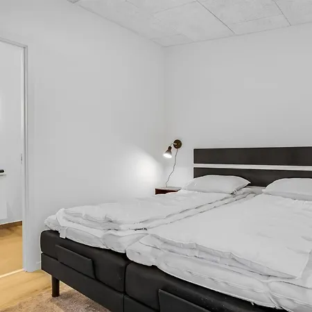 Dolores - 2-5km From The Sea By Interhome *